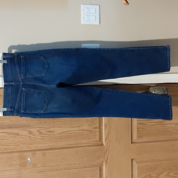 Gloria Vanderbilt, size 6 Amanda - Picture 7 of 11